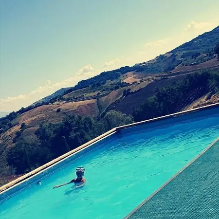 Διαμέρισμα Tenuta Del Falco Montescudo